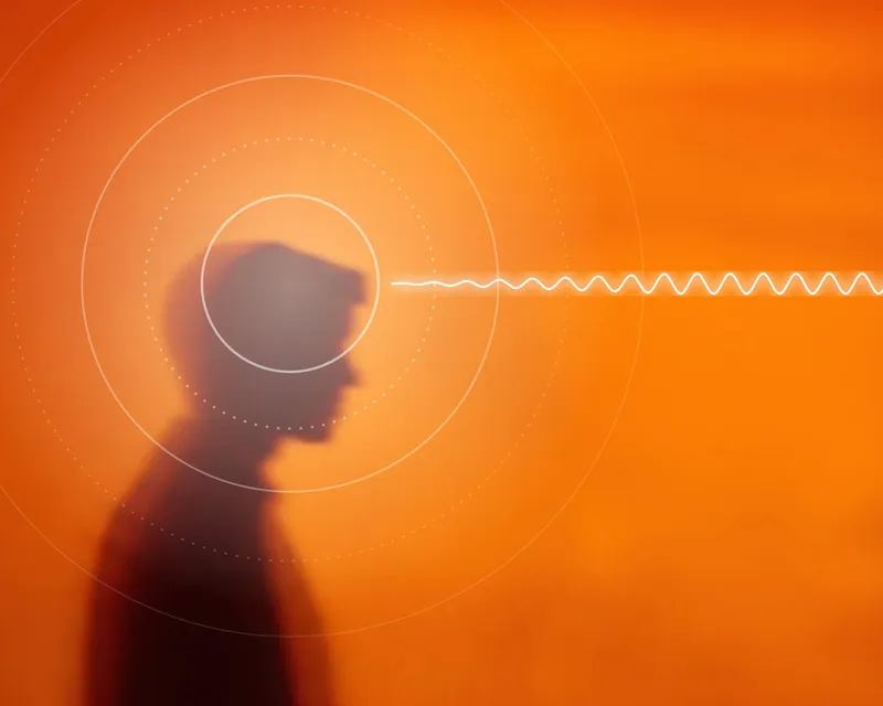 Piep of suizen in je hoofd? Zo maakt je brein tinnitus